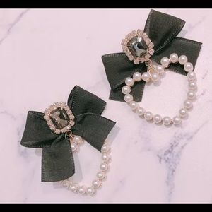 🔥Gorgeous simulated pearl heart earrings with bow